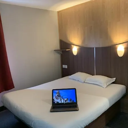 Kyriad Direct Rouen Sud - Val De Reuil Hotel